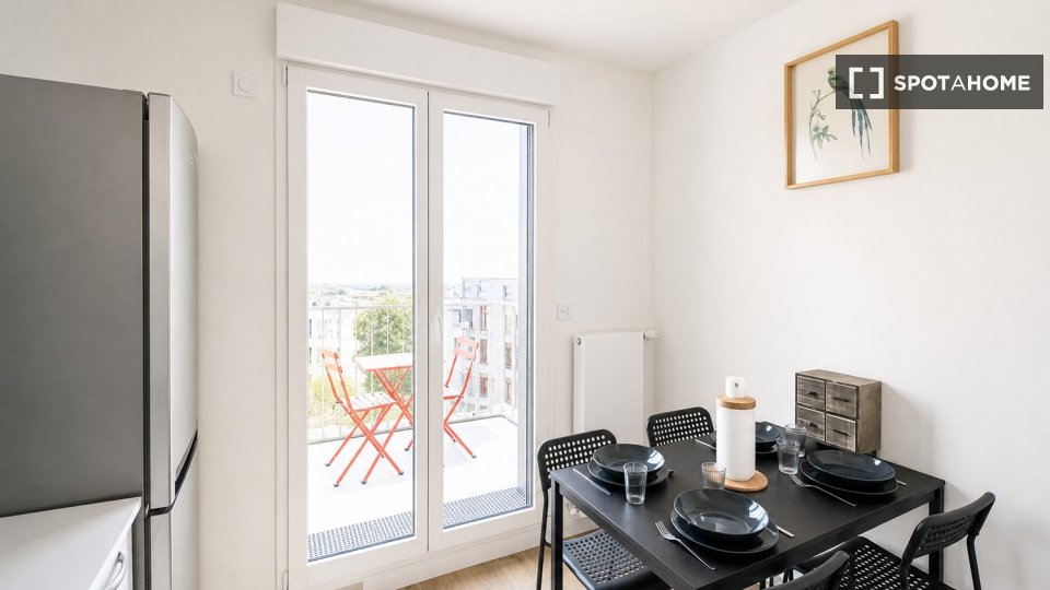 Chambre double Paris, 4 chambres — photo 23