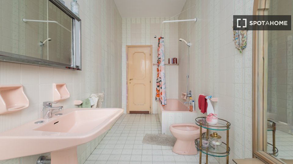 Double room Milan, 10 beds — photo 9