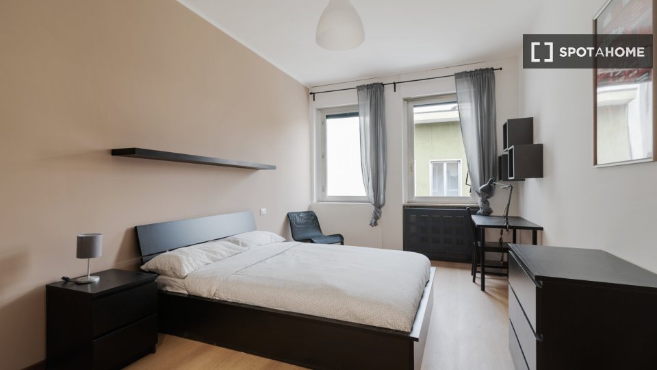 Double room Milan, 11 beds, 304m² — photo 5