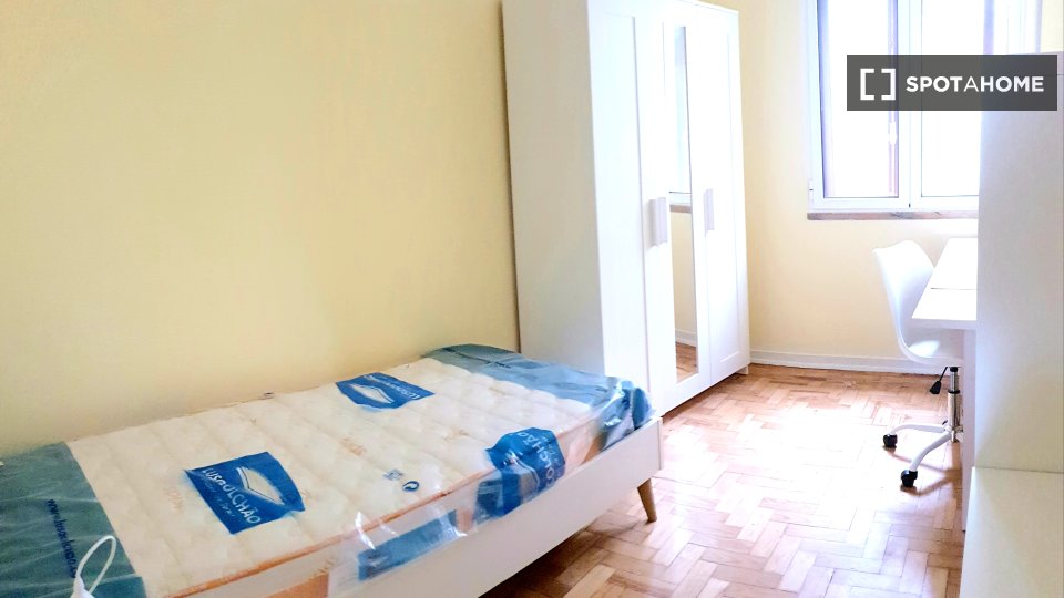 Double room Coimbra, 4 beds, 150m² — photo 30