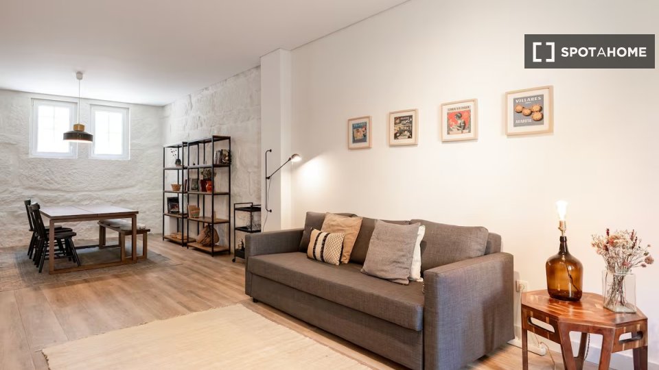 Apartment Porto, 3 beds, 132m² — photo 14