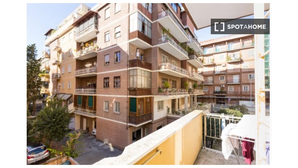 Double room Rome, 7 beds, 150m² — photo 32