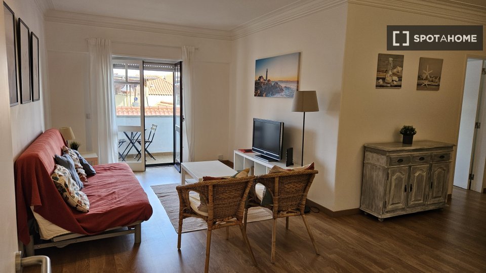 Apartment Lisbon, 2 beds — photo 18
