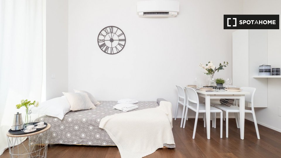 Apartment Milan, 1 bed, 40m² — photo 3