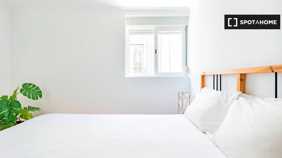 Apartment Lisbon, 2 beds — photo 10