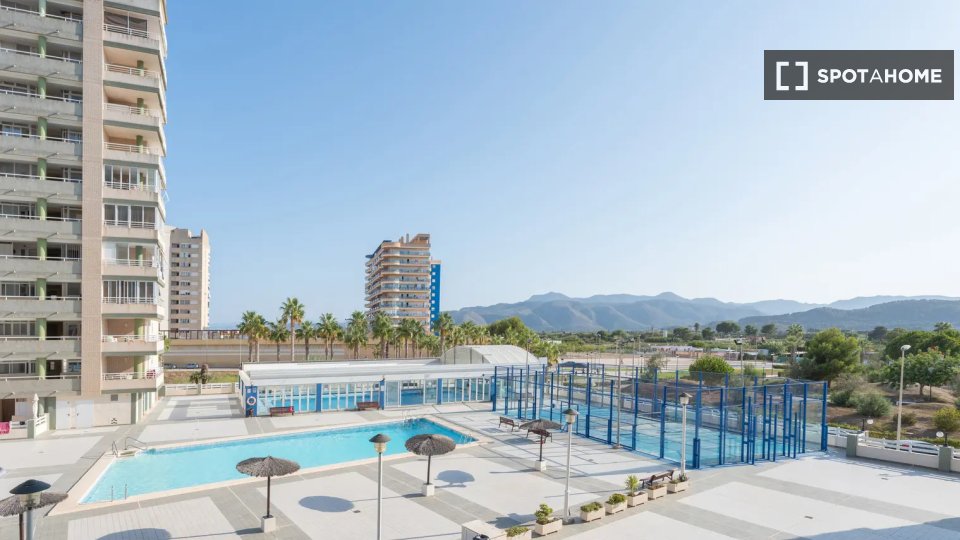Apartment Valencia, 2 beds, 65m² — photo 1