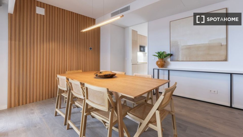 Apartment Lisbon, 3 beds — photo 19
