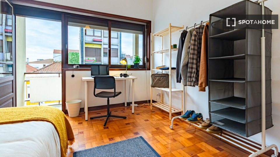 Double room Porto, 4 beds, 160m² — photo 13