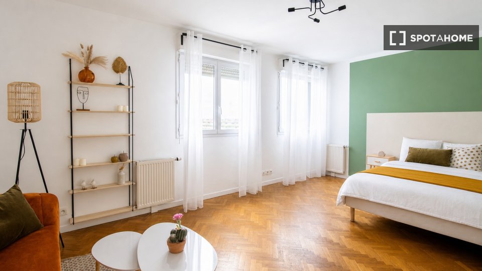 Chambre double Paris, 4 chambres — photo 37