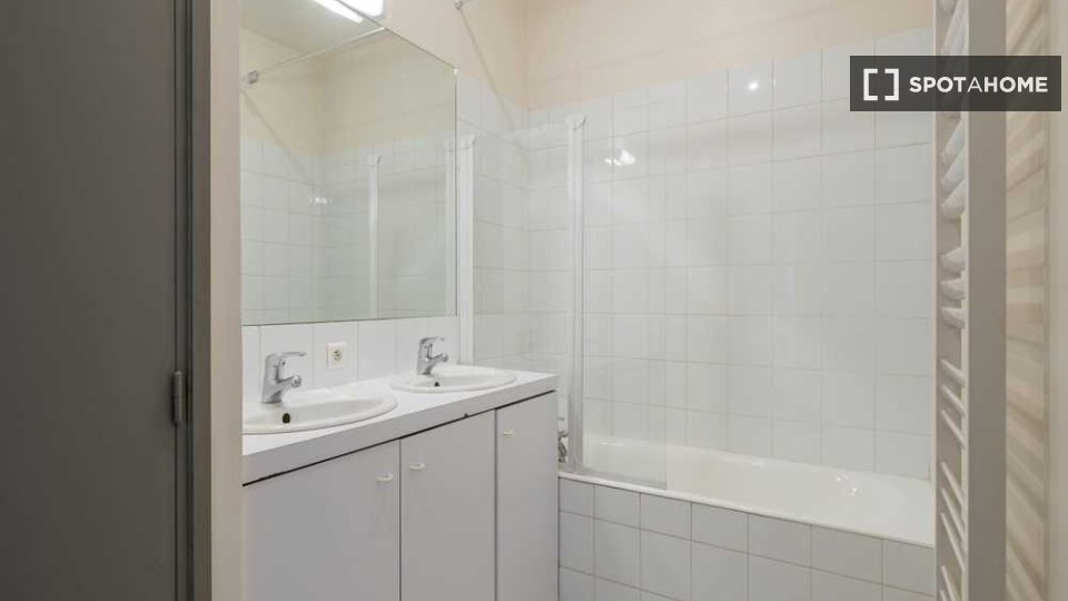 Camera doppia Lione, 4 camere, 90m² — foto 6