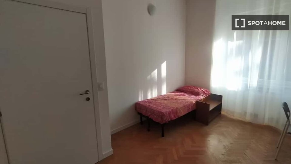 Double room Trento, 1 bed — photo 1