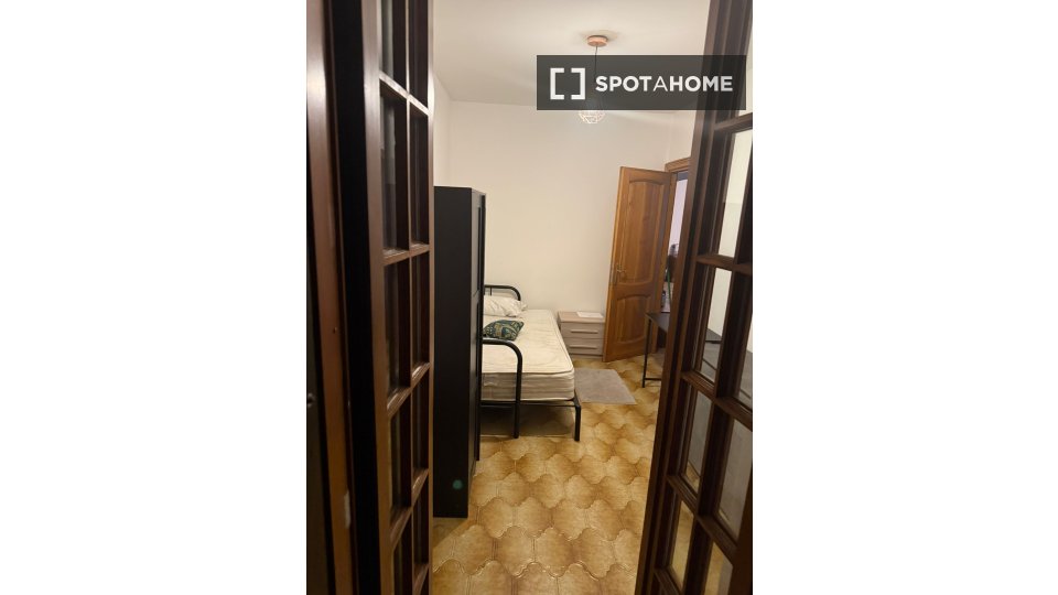 Double room Rome, 7 beds, 280m² — photo 9