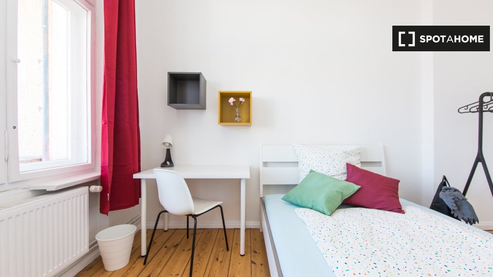 Double room Berlin, 5 beds — photo 2