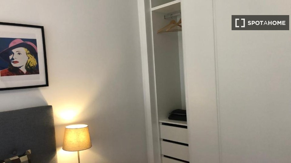 Apartment Lisbon, 1 bed — photo 9