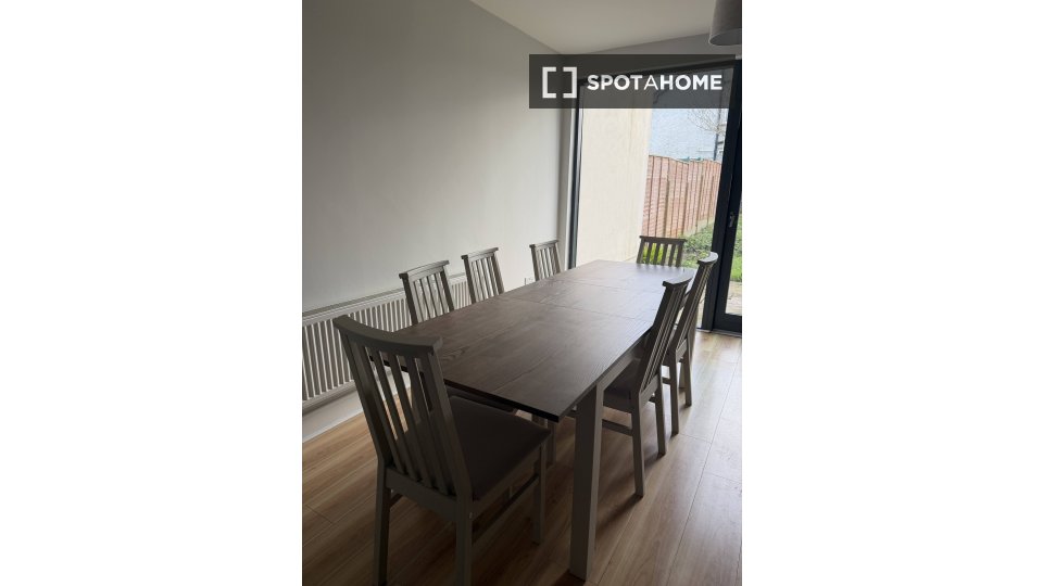 Double room Dublin, 7 beds, 108m² — photo 7