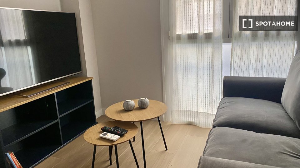 Apartment Madrid, 2 beds, 60m² — photo 9
