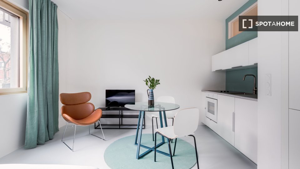 Apartment mono Berlin, 26m² — photo 3