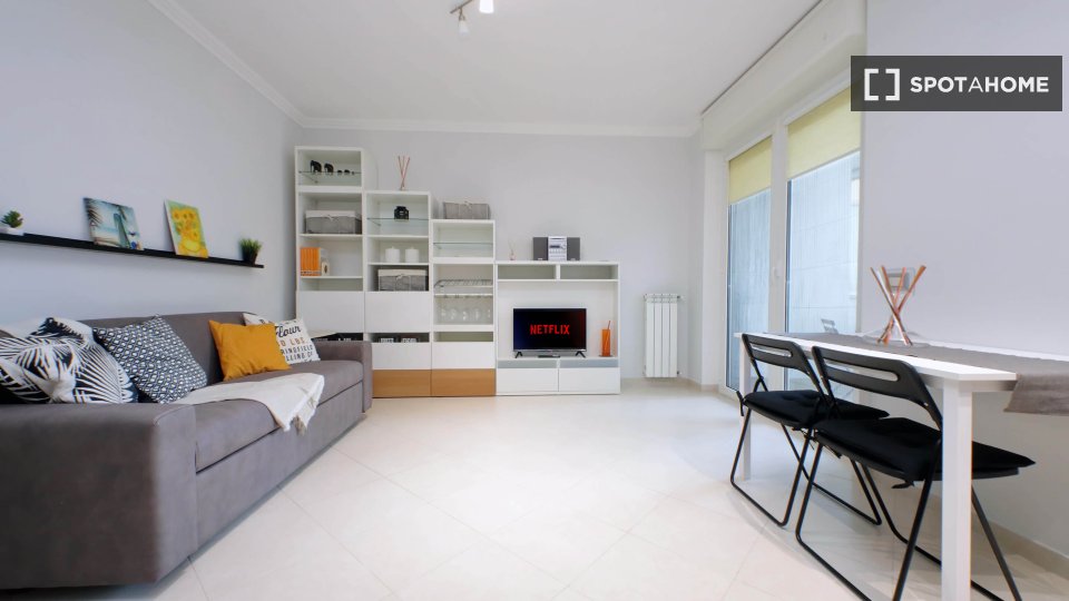 Apartment Rome, 1 bed — photo 1