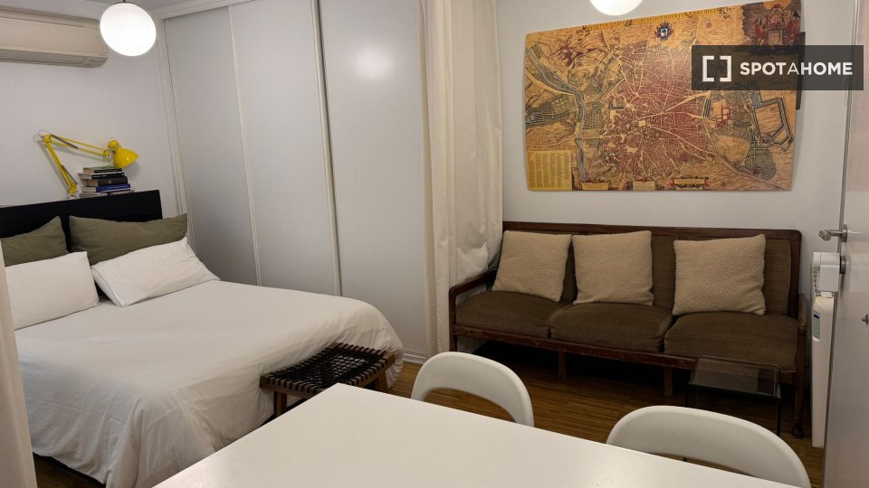 Apartment mono Madrid, 31m² — photo 1