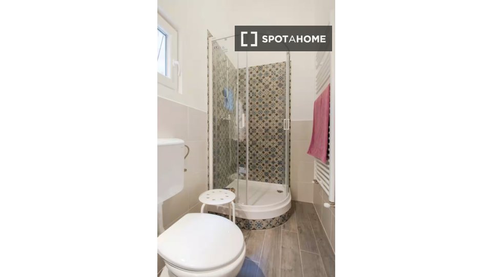 Apartment Budapest, 2 beds — photo 8