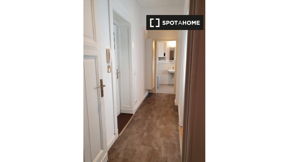 Apartment Berlin, 1 bed, 56m² — photo 4