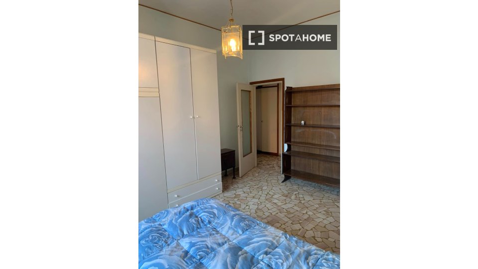Double room Bologna, 3 beds — photo 2