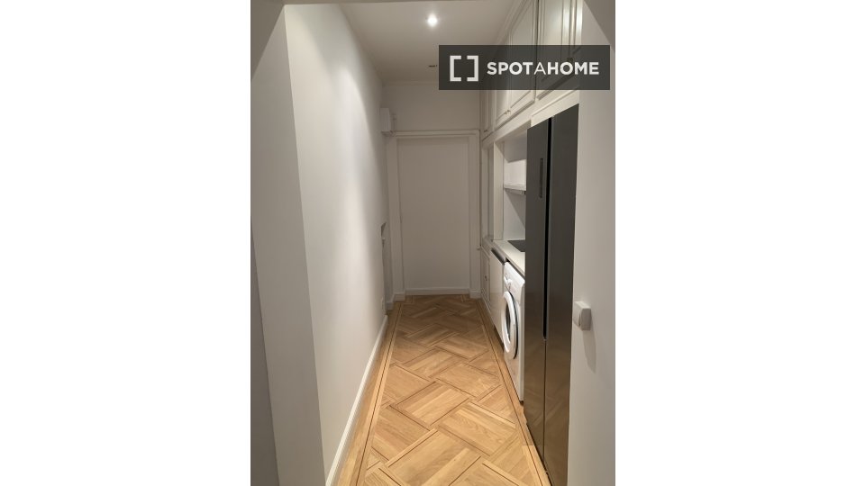 Double room Madrid, 6 beds — photo 16