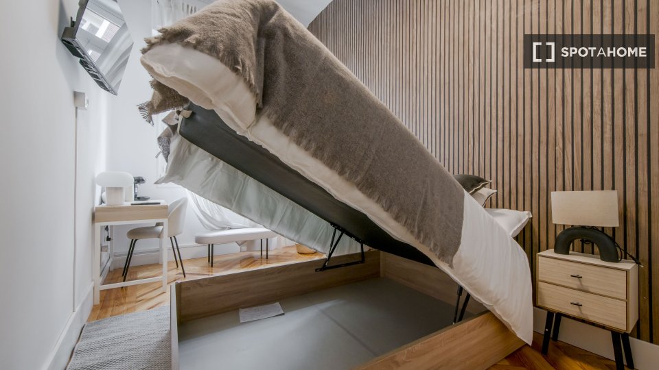 Double room Madrid, 10 beds — photo 7