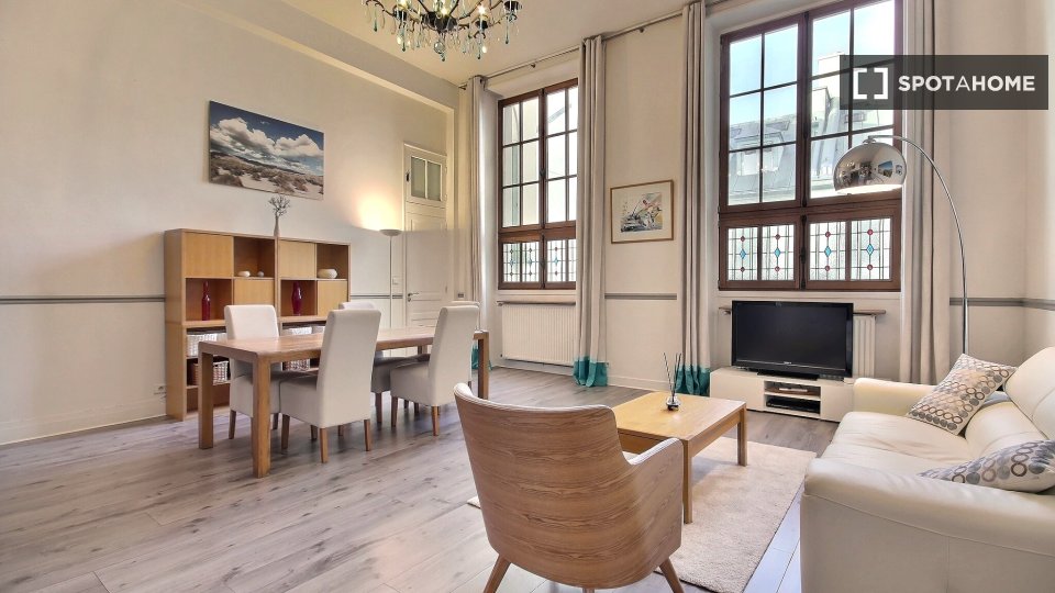 Appartamento con una camera da letto in affitto a Montorgueil, Parigi.