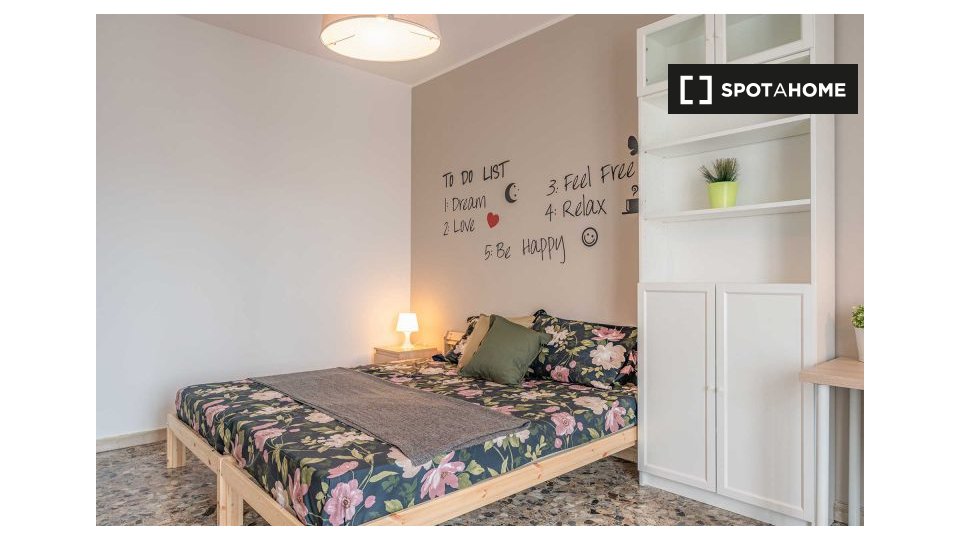 Double room Milan, 4 beds, 90m² — photo 10