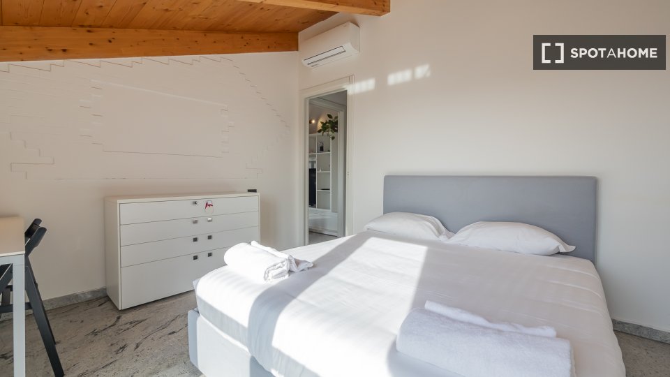 Apartment Milan, 1 bed, 65m² — photo 17