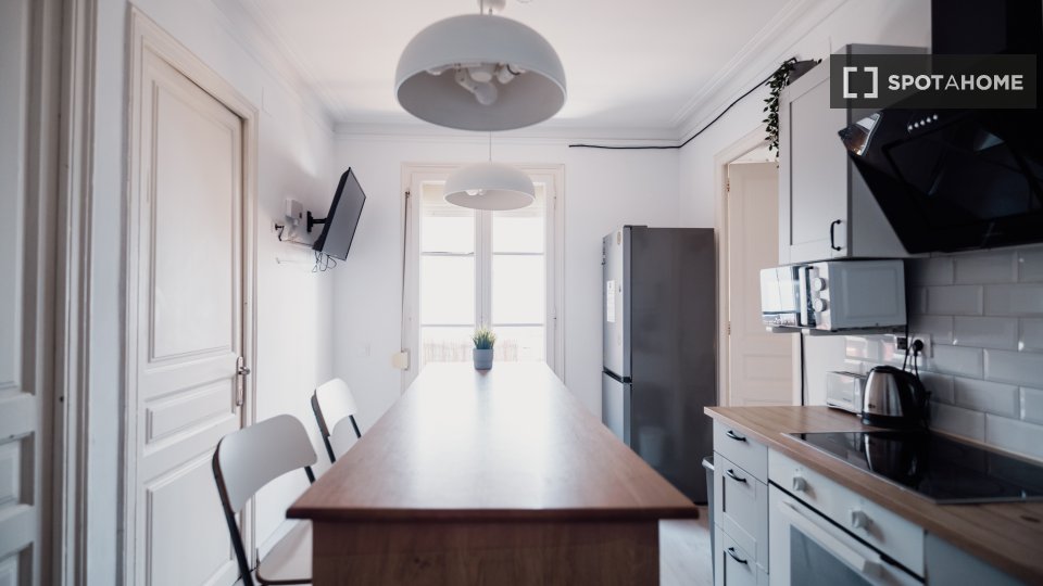 Habitación doble Barcelona, 5 habitaciones — foto 12