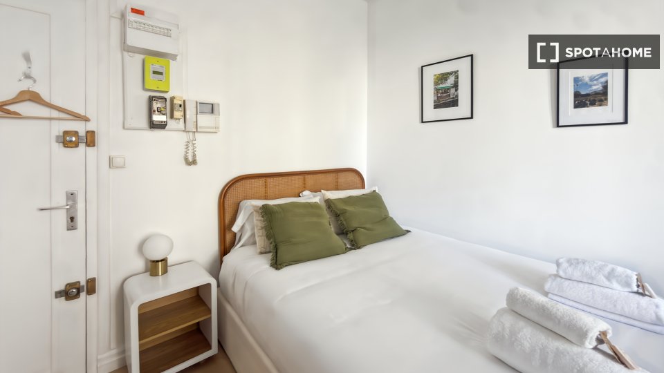 Apartamento París, 1 habitación, 18m² — foto 2