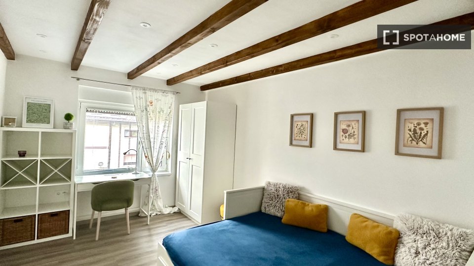 Double room Ljubljana, 3 beds, 86m² — photo 36