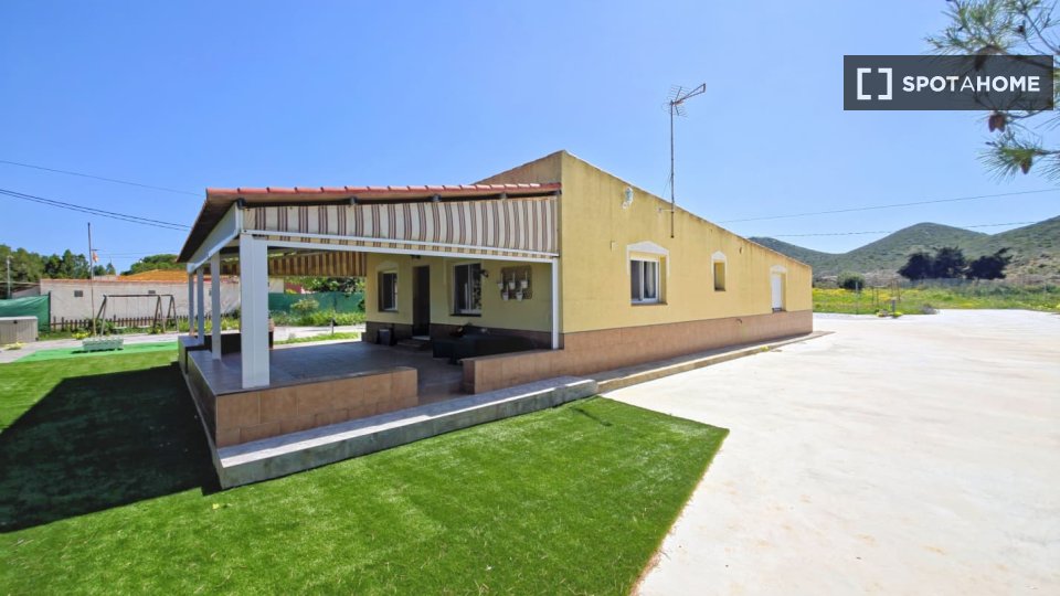 Piso de 3 habitaciones en alquiler en Cartagena