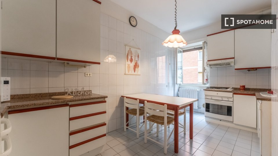 Double room Milan, 5 beds, 120m² — photo 12