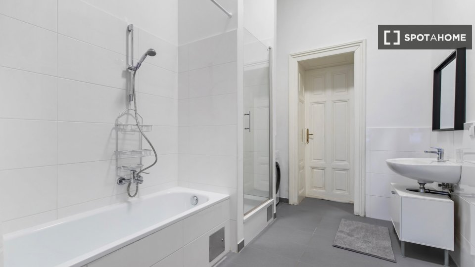 Apartment Vienna, 2 beds, 108m² — photo 16