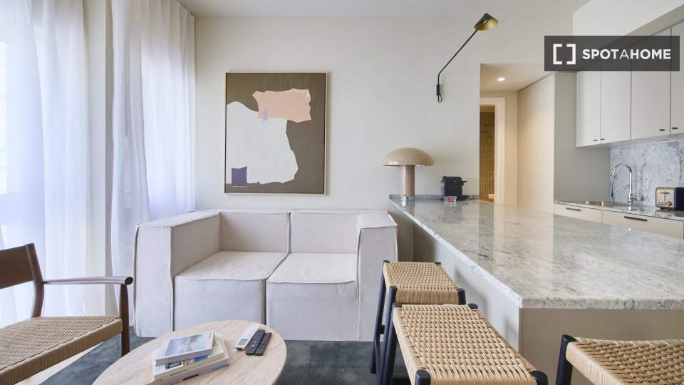 Apartment Lisbon, 1 bed — photo 7
