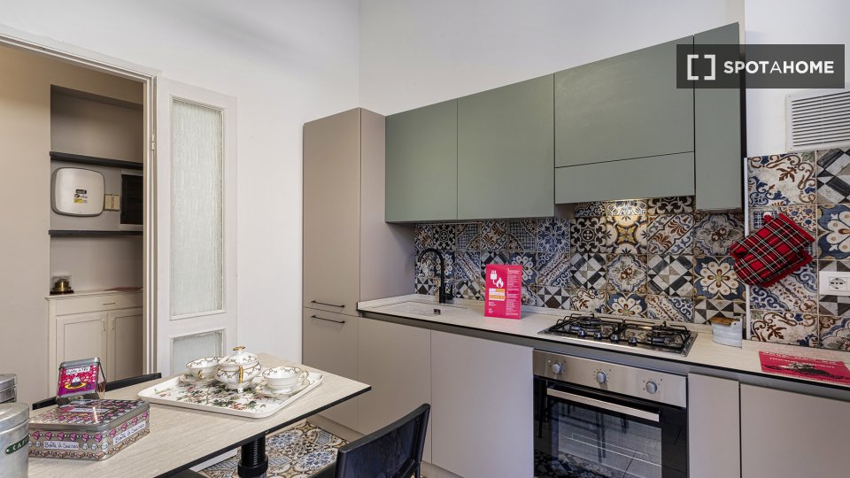 Apartment Genoa, 2 beds, 120m² — photo 2