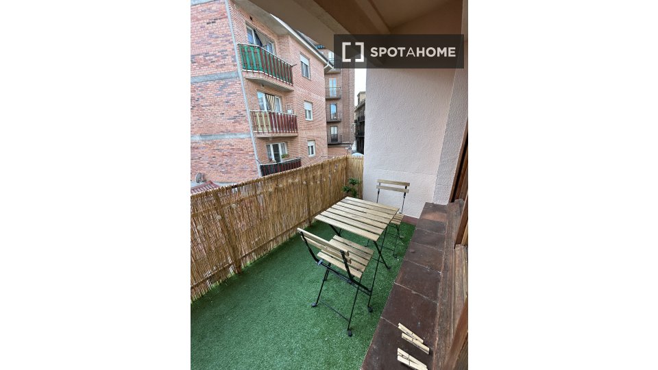 Double room Madrid, 3 beds — photo 12
