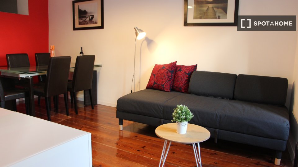 Apartment Lisbon, 2 beds — photo 2