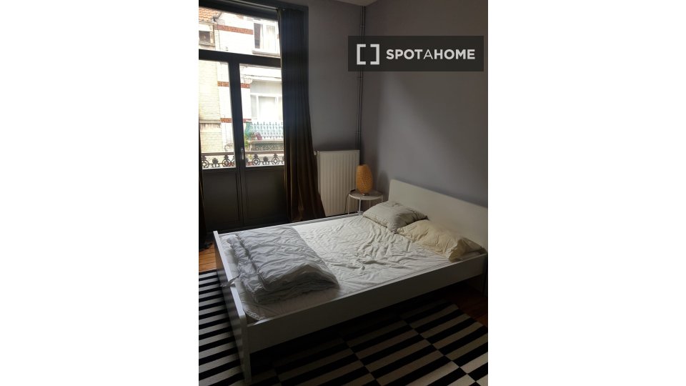 Double room Brussels, 8 beds, 260m² — photo 19