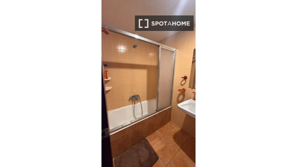 Apartment Valencia, 3 beds, 119m² — photo 2