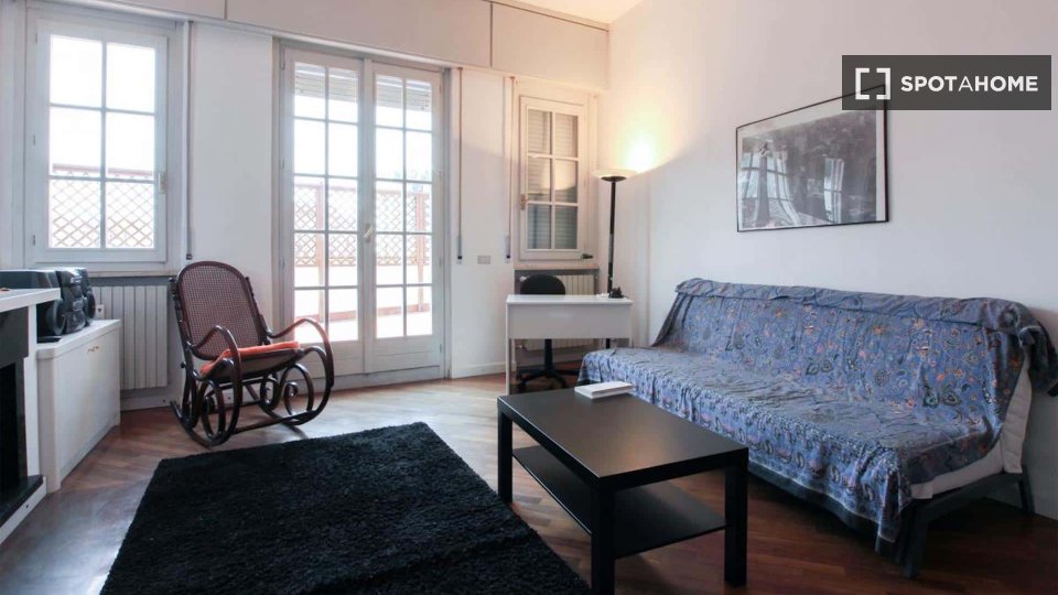Apartment Milan, 1 bed, 90m² — photo 1