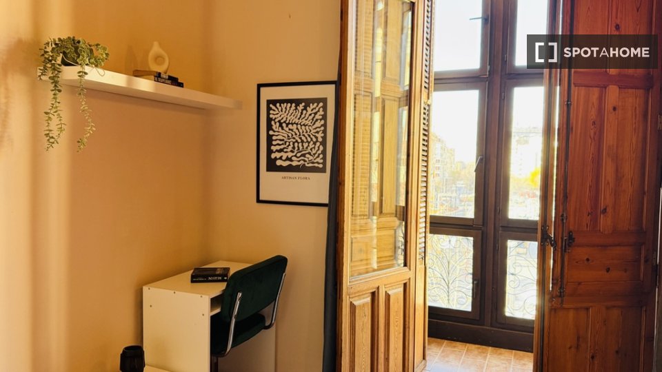 Double room Granada, 1 bed — photo 5