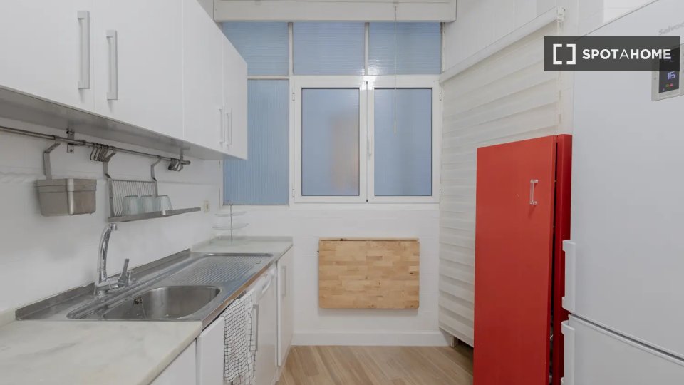 Double room Valencia, 6 beds — photo 18