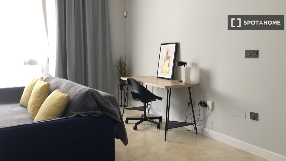 Apartment mono Madrid, 46m² — photo 1