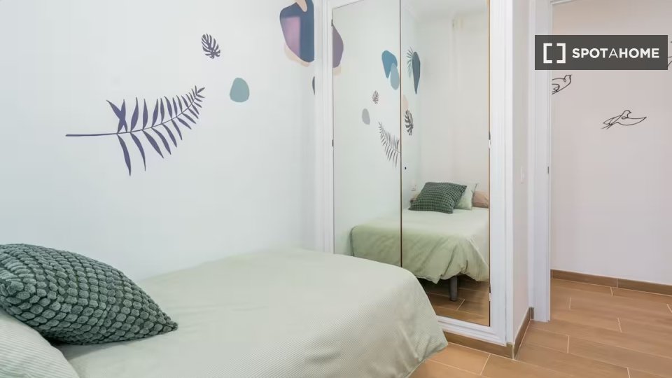 Apartment Valencia, 3 beds — photo 12