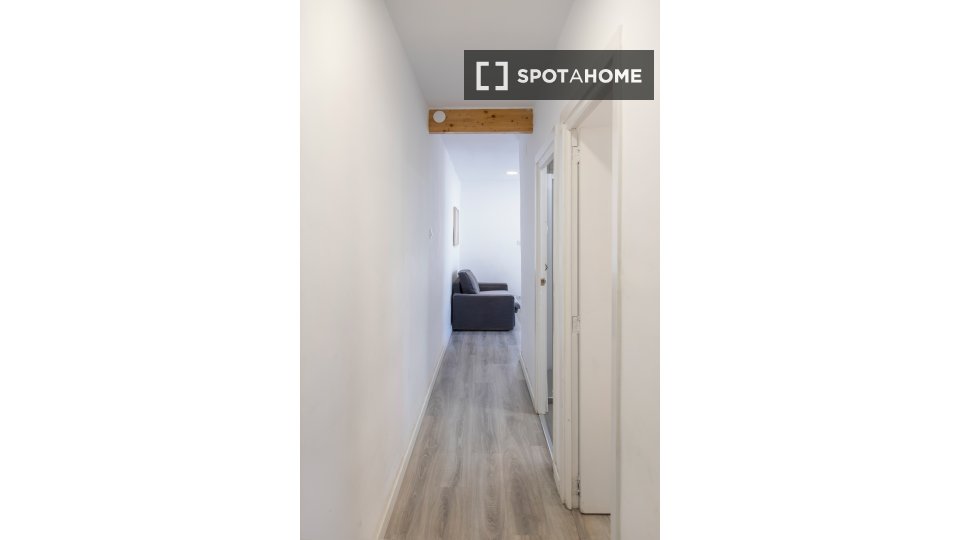 Apartment Valencia, 3 beds, 70m² — photo 39