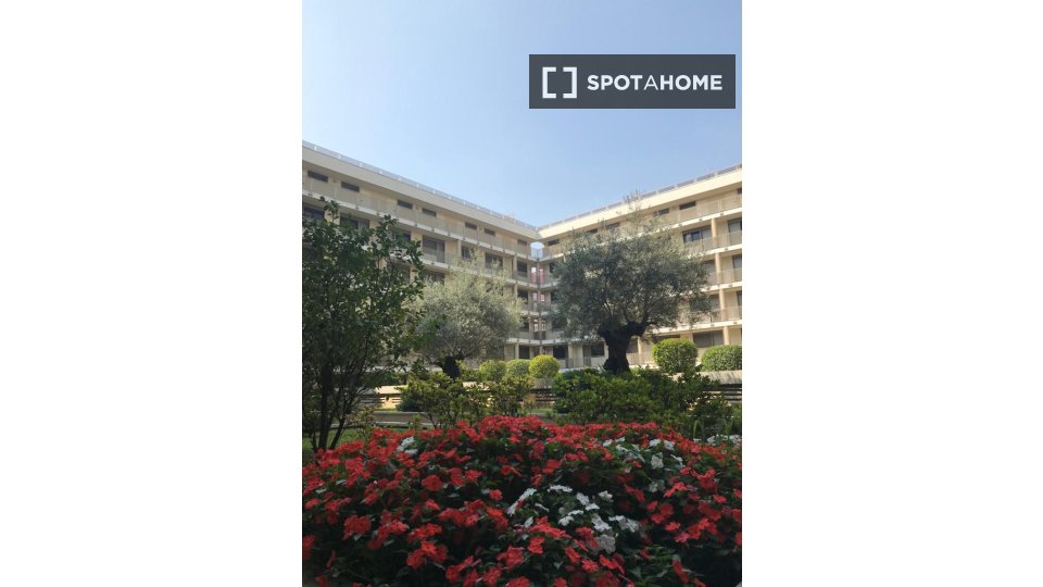 Double room Milan, 1 bed, 60m² — photo 3